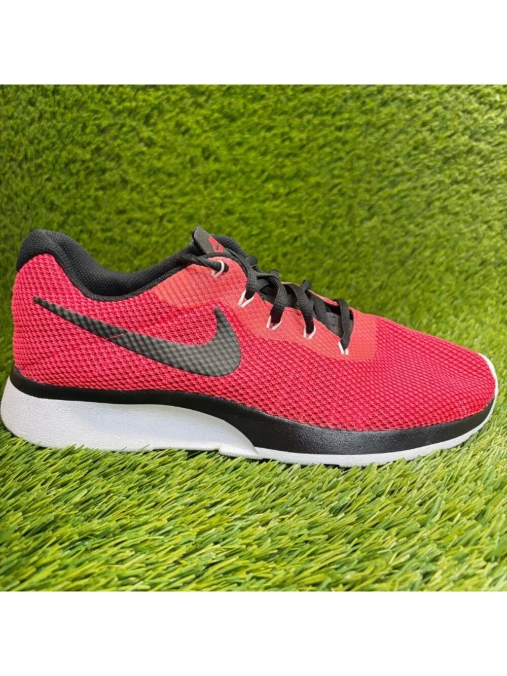 Nike Tanjun Racer Womens Size 10 Pink Black Athletic Running Shoes Sneakers